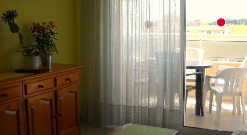 RVHotels Apartamentos Ses Illes Blanes Exterior foto