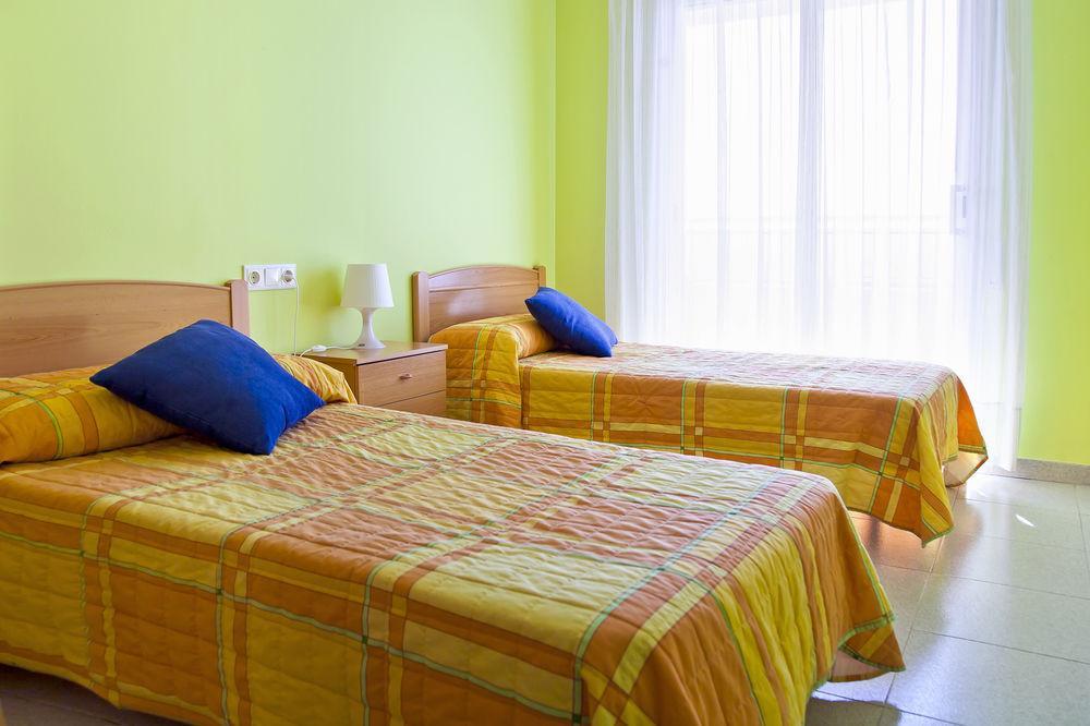 RVHotels Apartamentos Ses Illes Blanes Exterior foto